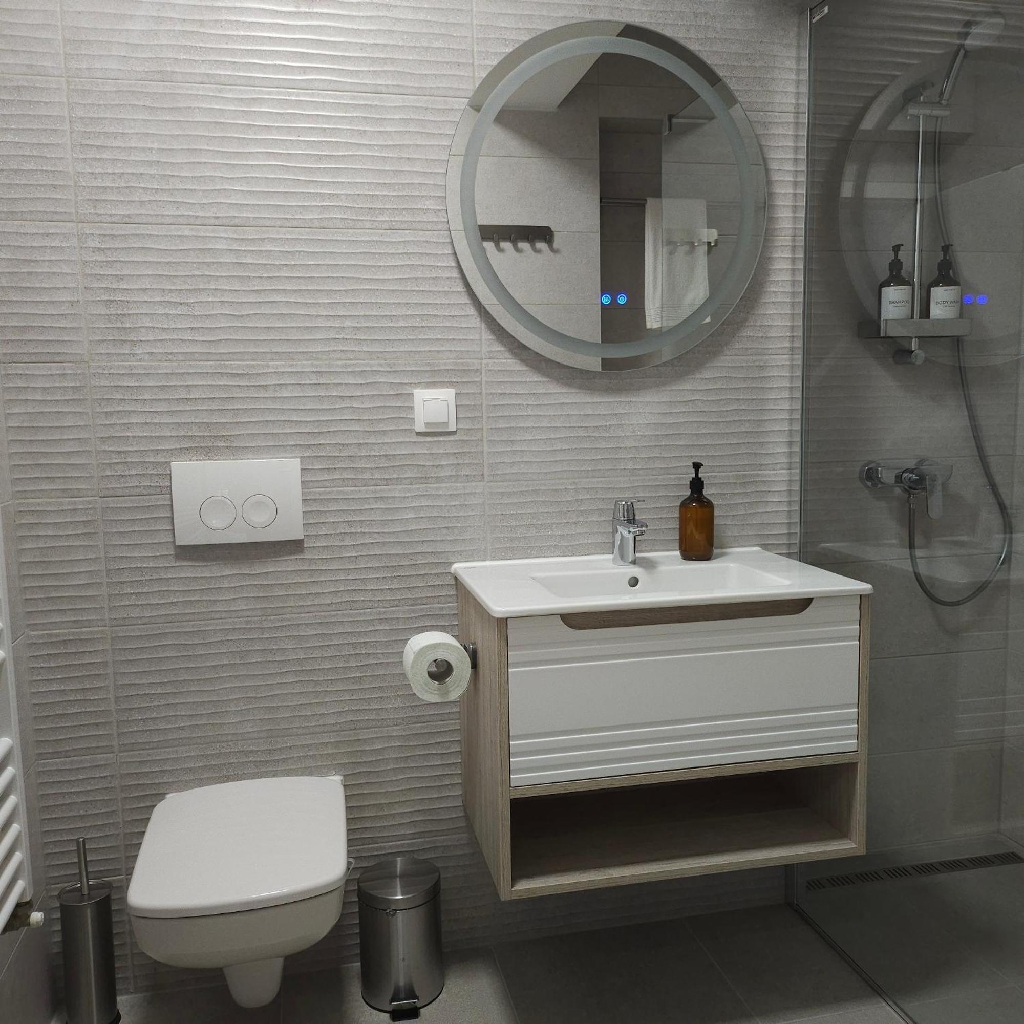 Apartament Alexander *